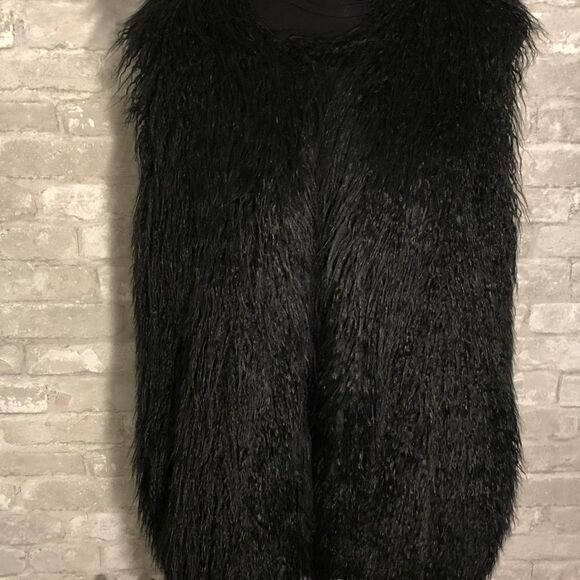 Cara of New York Faux Fur Shearling Vest Size M-L Black - Picture 6 of 6